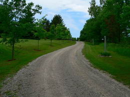 Contemporary Flair, Caledon - Country homes for sale and luxury real estate including horse farms and property in the Caledon and King City areas near Toronto